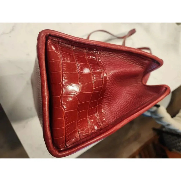 Vintage Brighton Croc Embossed Patent Double-Heart Structured Shoulder Bag - Picture 10 of 15